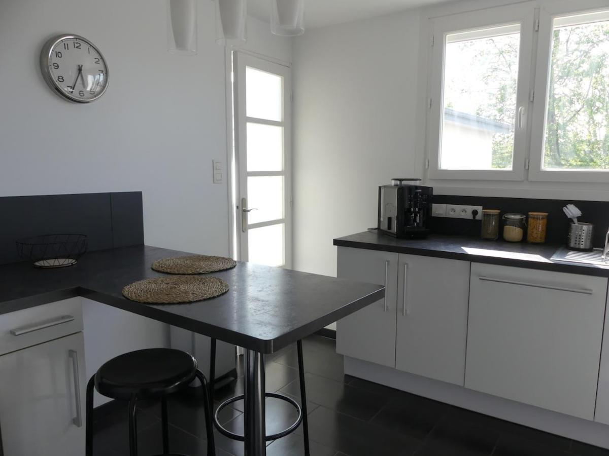 Bright Modern, Near Center And 10 Min From Beaches Appartement Brest